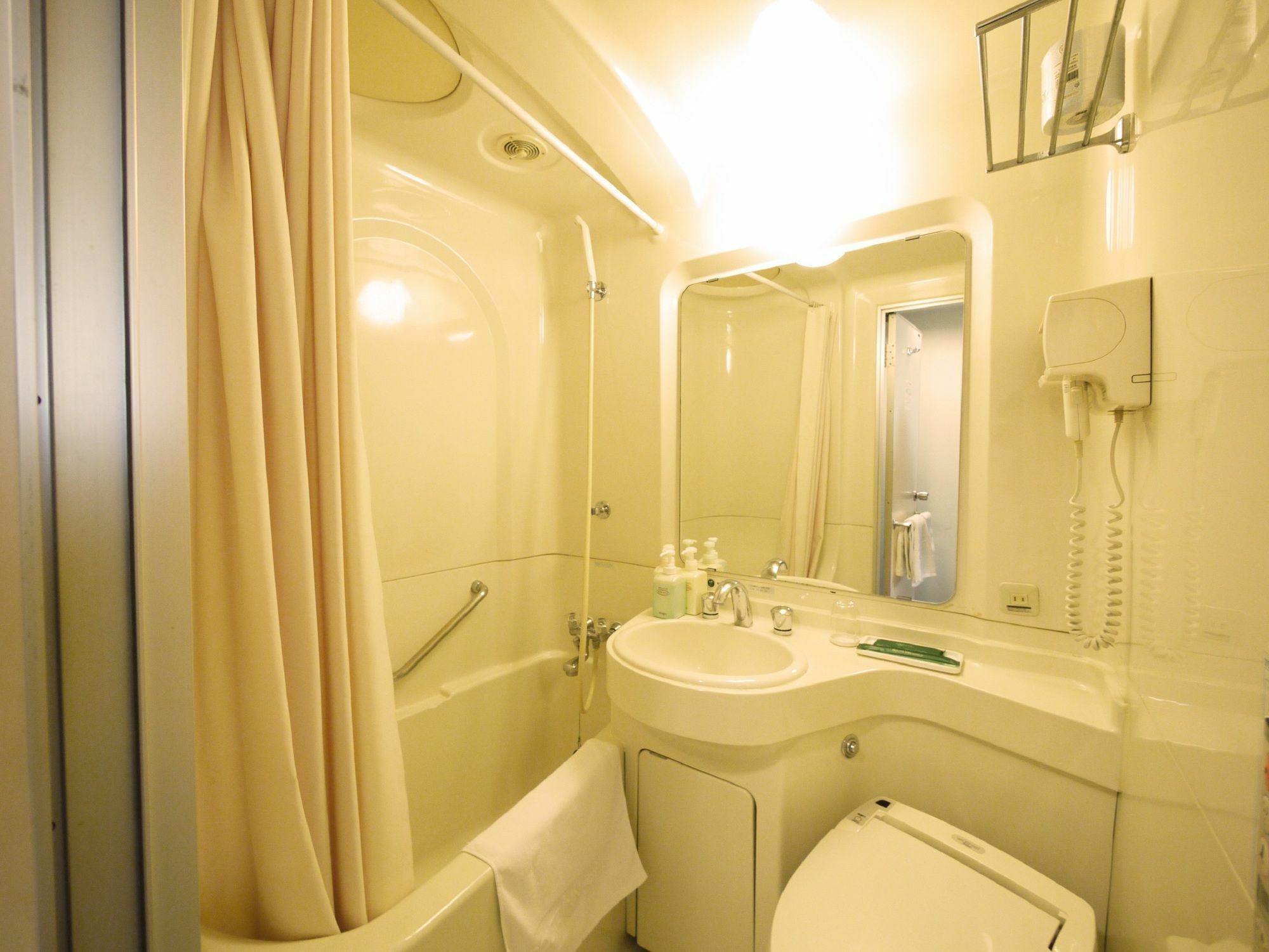 Hotel Route-Inn Kitakyushu-Wakamatsu Ekihigashi Luaran gambar